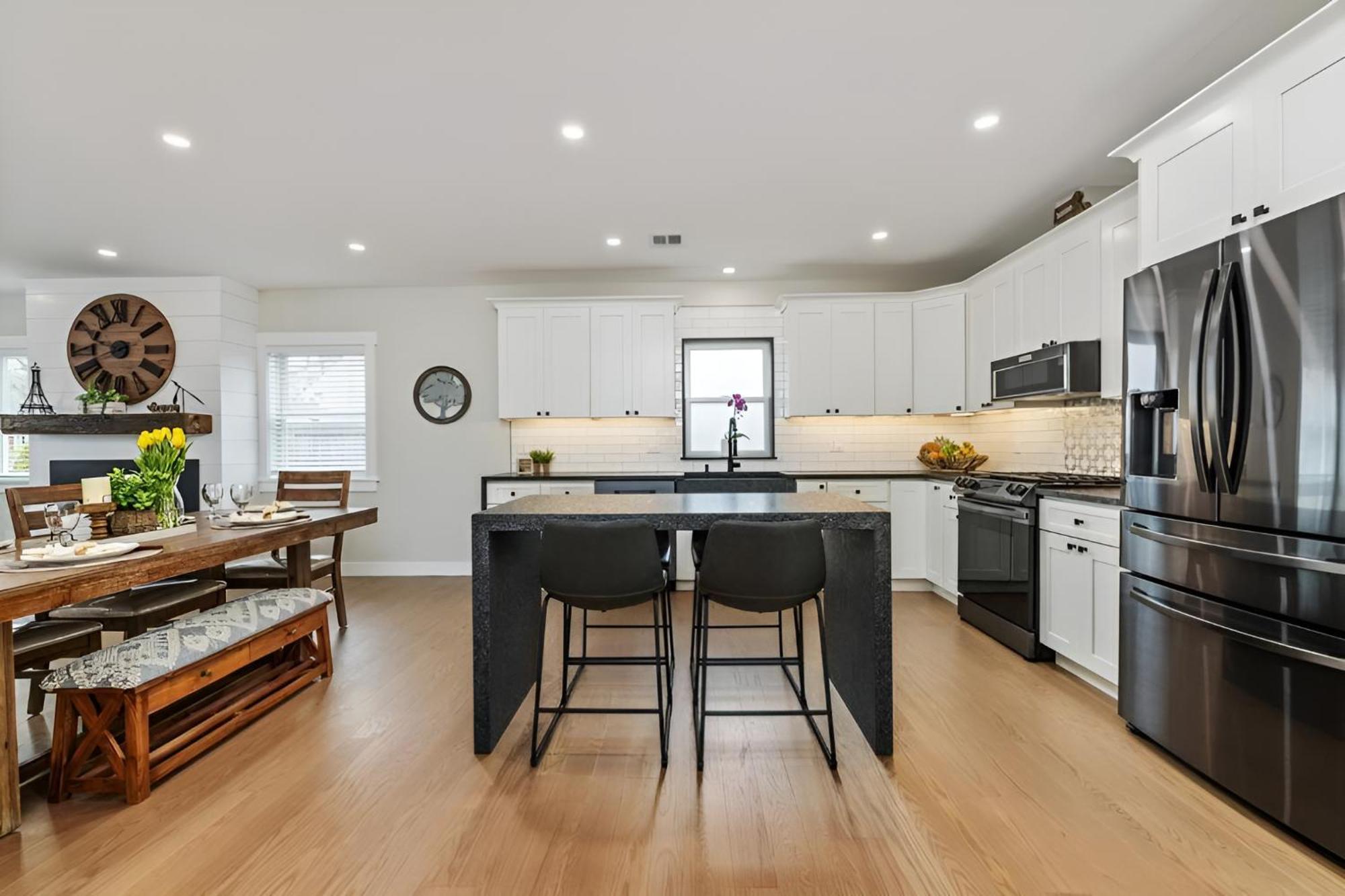 Renovated & Sophisticated Home Near Beach & Shops! Barnstable Kültér fotó