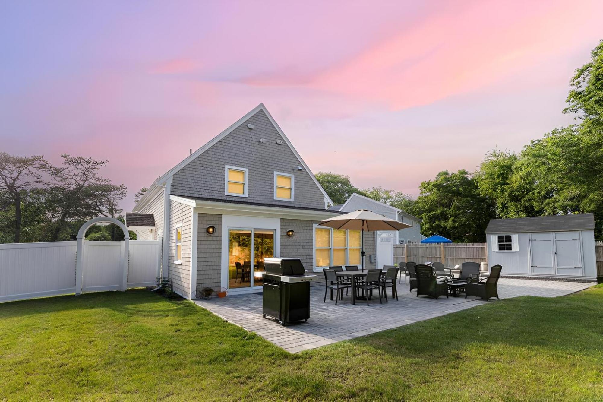 Renovated & Sophisticated Home Near Beach & Shops! Barnstable Kültér fotó