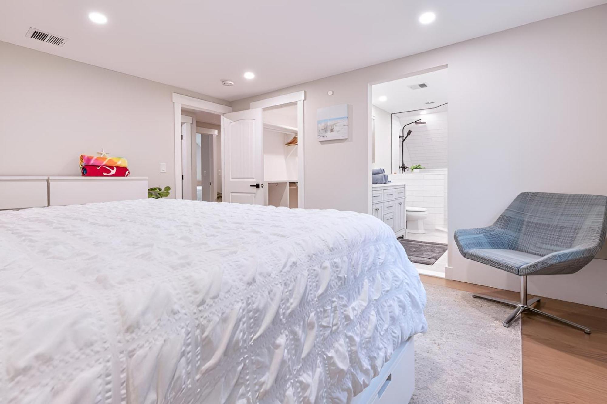 Renovated & Sophisticated Home Near Beach & Shops! Barnstable Kültér fotó